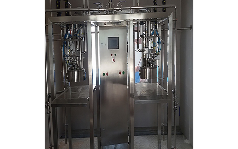 2-5升雙頭無菌灌裝機